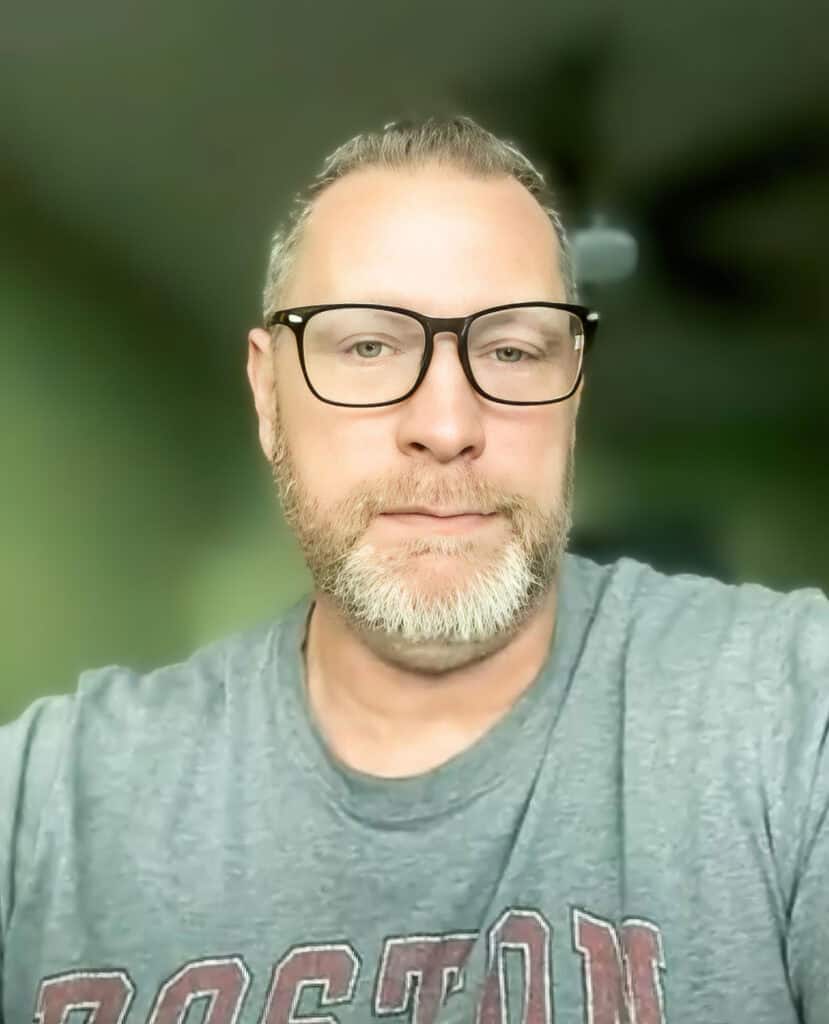 Chris w2 829x1024 11